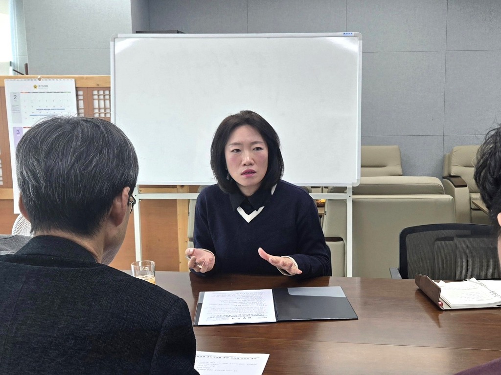 250320 이혜원 의원, 경기도의회 도민 인식 개선 방안 마련을 위한 정담회 개최.jpg